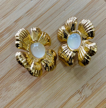 Boucle d’oreille fleur en acier inoxydable
